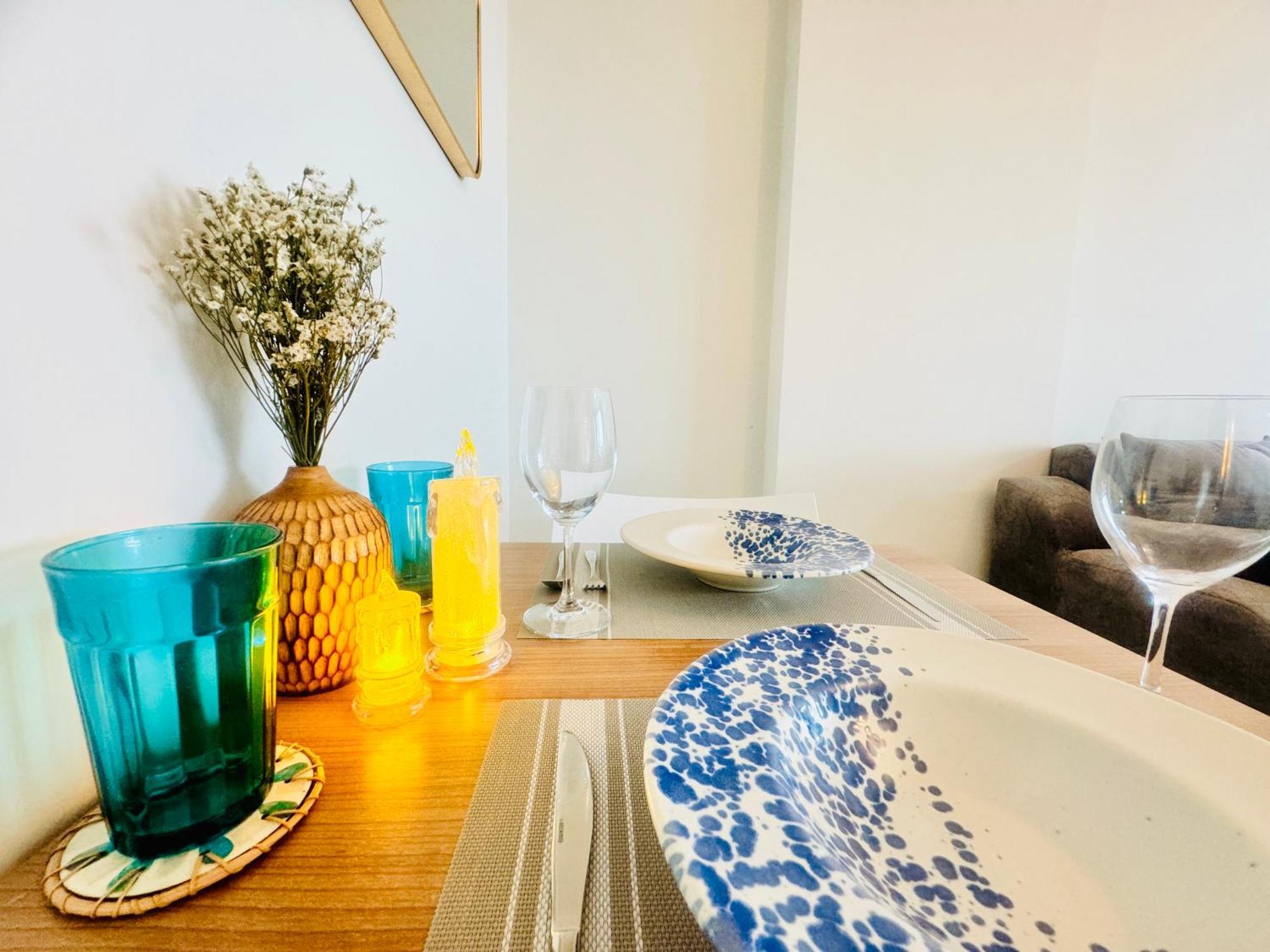 הואה הין Sea&Mountain View,5 Mins Walk To Famous Beach With King Size Bed מראה חיצוני תמונה