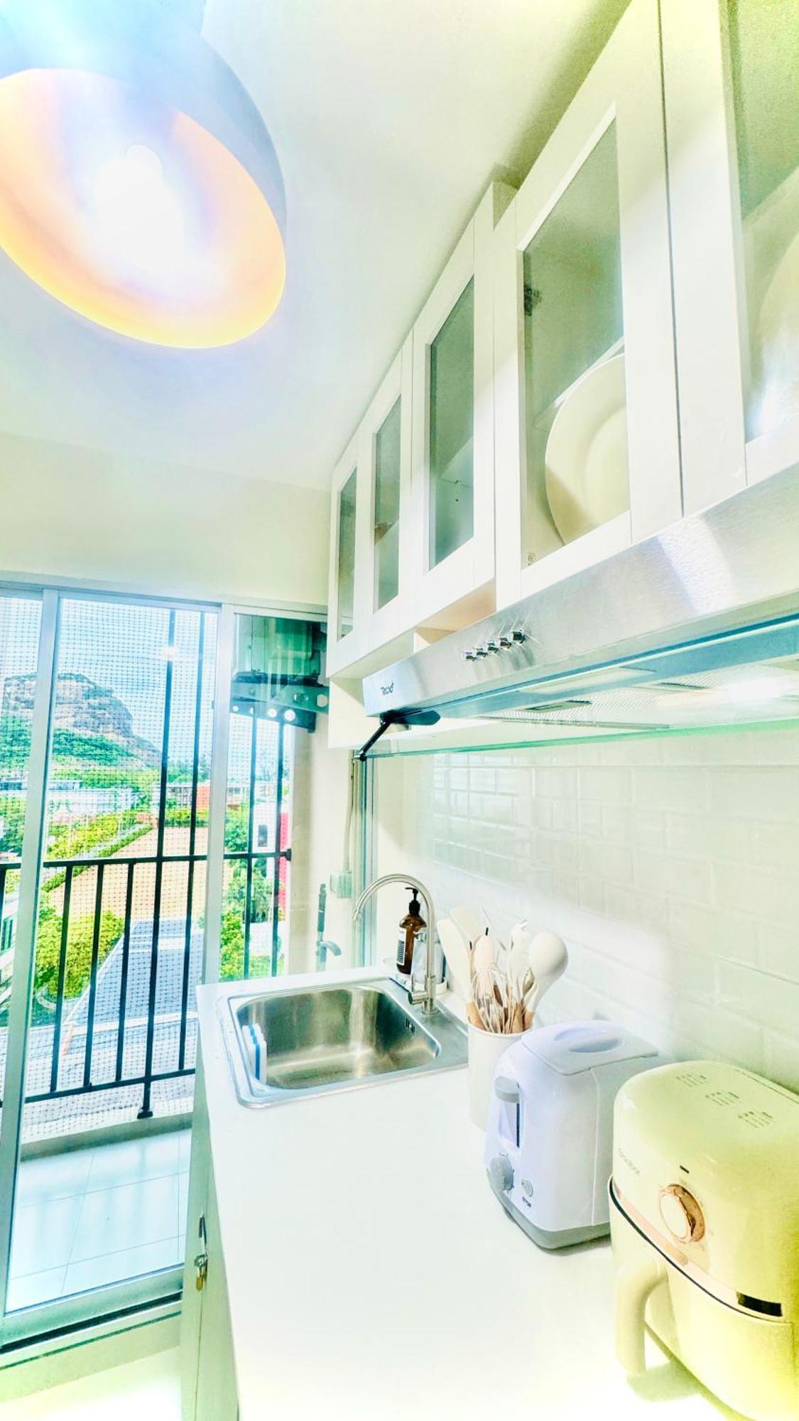 הואה הין Sea&Mountain View,5 Mins Walk To Famous Beach With King Size Bed מראה חיצוני תמונה
