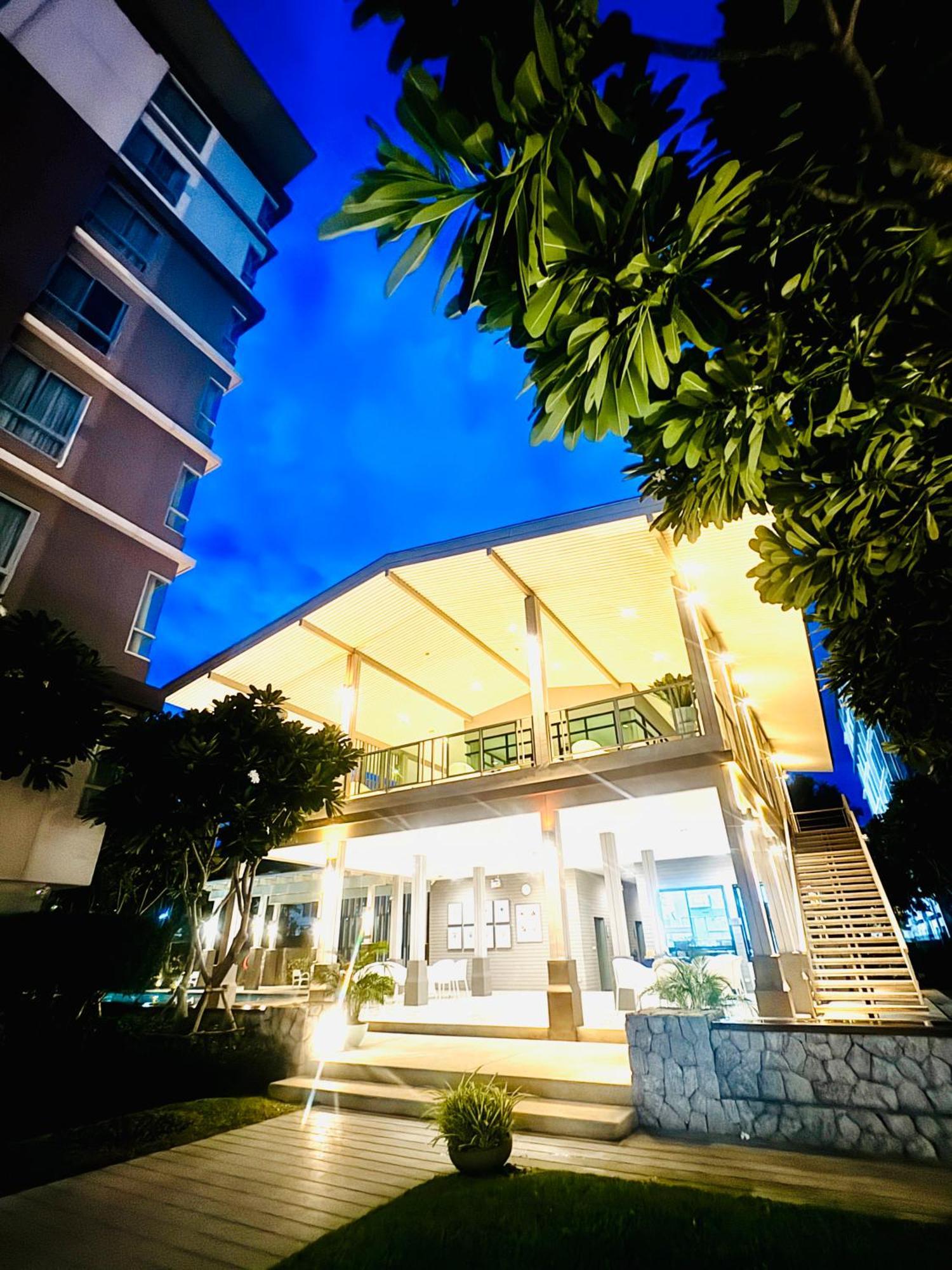 הואה הין Sea&Mountain View,5 Mins Walk To Famous Beach With King Size Bed מראה חיצוני תמונה