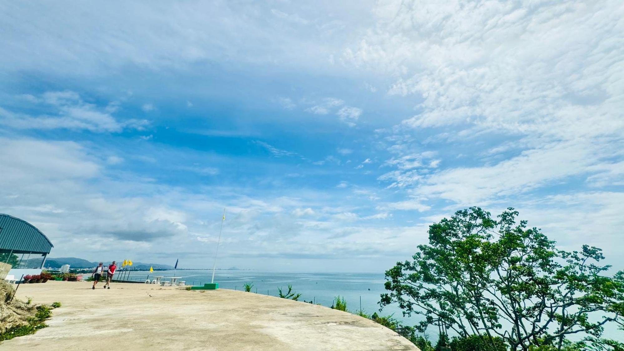 הואה הין Sea&Mountain View,5 Mins Walk To Famous Beach With King Size Bed מראה חיצוני תמונה